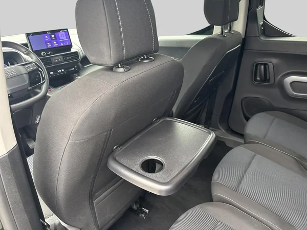 Fiat Doblò (2025) — foto 8 van 22