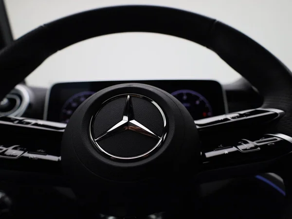 Mercedes-Benz GLC (2025) — foto 26 van 51