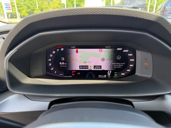 SEAT Leon ST (2024) — foto 11 van 24