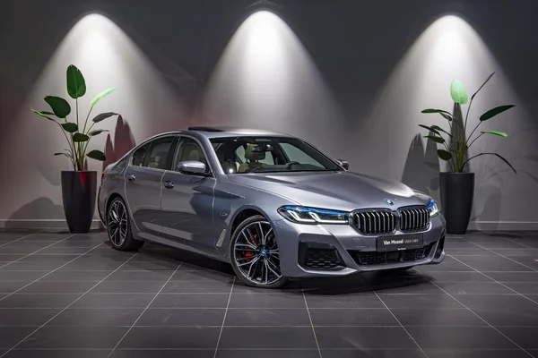BMW 5 Reeks (2022) — foto 23 van 51