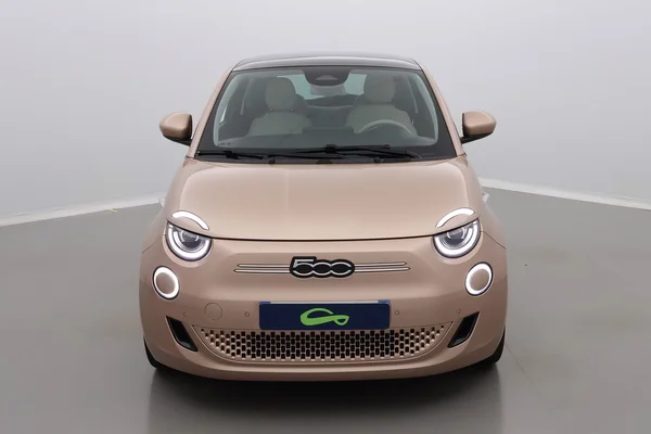 Fiat E-500 (2022) — foto 34 van 35