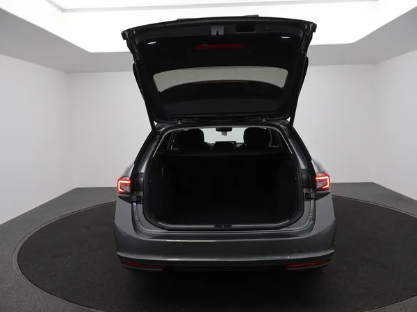 Škoda Superb (2025) — foto 24 van 31