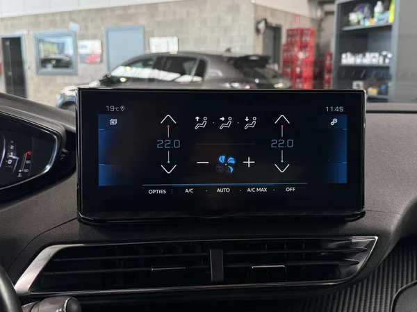 Peugeot 3008 (2022) — foto 6 van 18