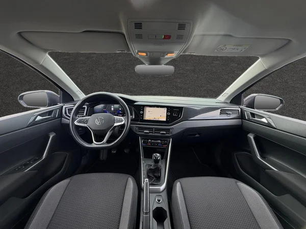 VOLKSWAGEN Polo (2023) — foto 18 van 20