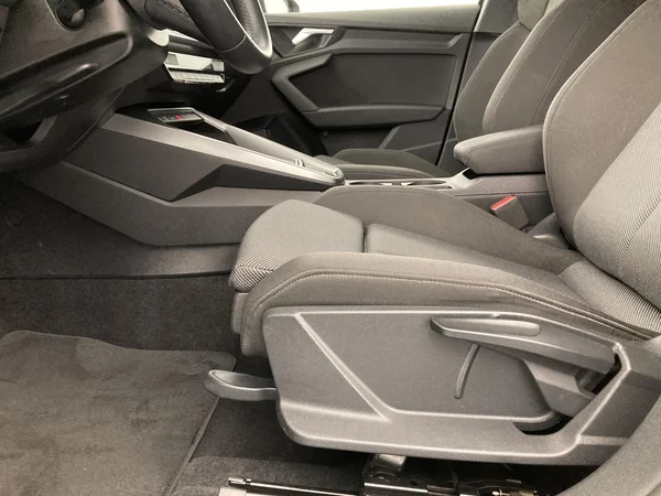 AUDI A3 Sportback PHEV (2022) — foto 18 van 37