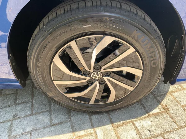 VOLKSWAGEN Polo (2026) — foto 9 van 17