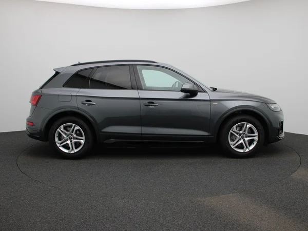 Audi Q5 (2023) — foto 41 van 44