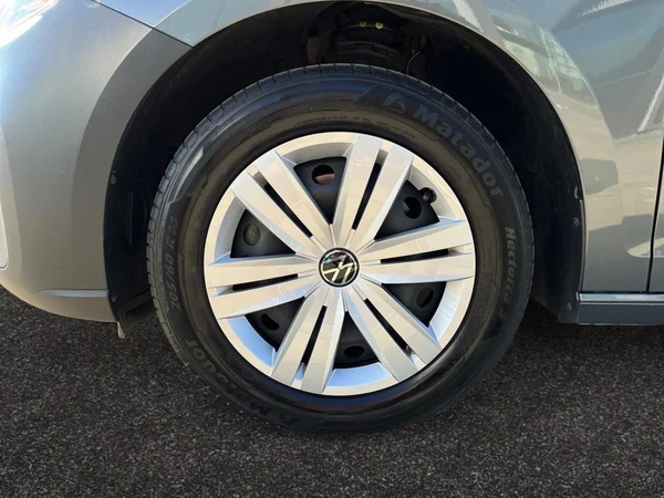 VOLKSWAGEN Caddy Maxi Dsl (2024) — foto 6 van 20