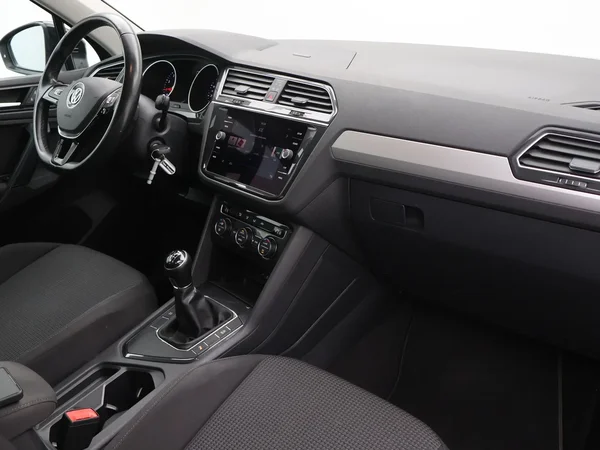 Volkswagen Tiguan (2019) — foto 19 van 25