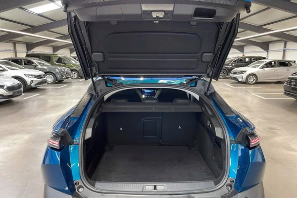Peugeot 408 (2025) — foto 3 van 29