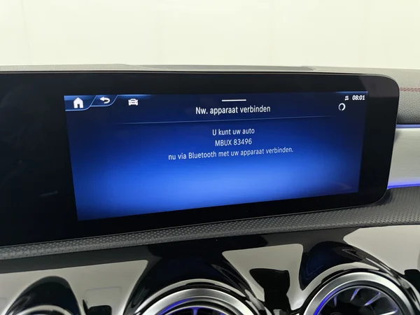MERCEDES CLA 250 (2023) — foto 13 van 34