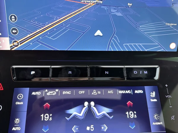 Maserati Grecale (2025) — foto 4 van 30