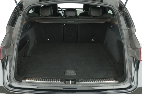 Mercedes-Benz Eqc (2021) — foto 8 van 16