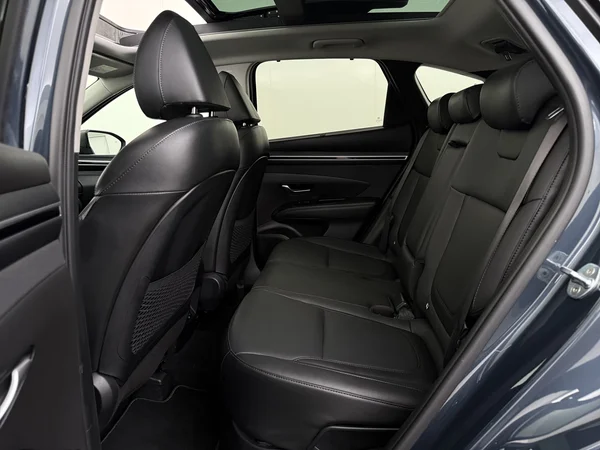 HYUNDAI Tucson (2022) — foto 5 van 31