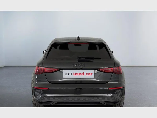 Audi A3 Sportback (2024) — foto 30 van 32