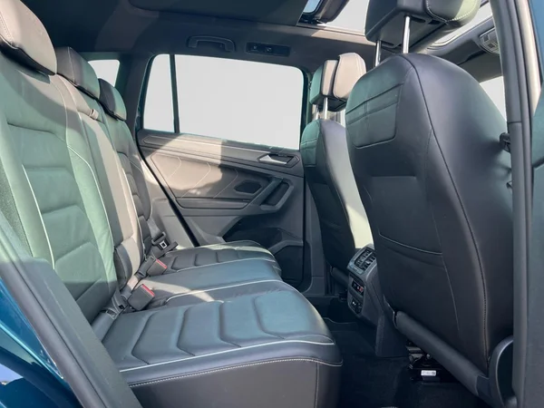 VOLKSWAGEN Tiguan eHybrid (PHEV) (2022) — foto 11 van 24