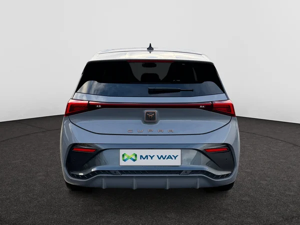 CUPRA Born (2025) — foto 21 van 24