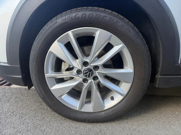 VOLKSWAGEN Taigo (2025) — foto 4 van 20
