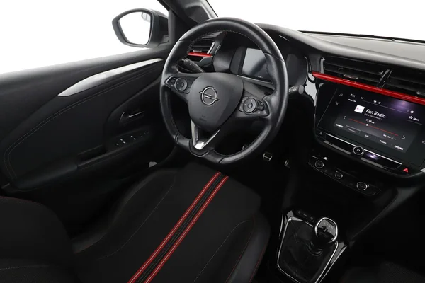 Opel Corsa (2021) — foto 4 van 16