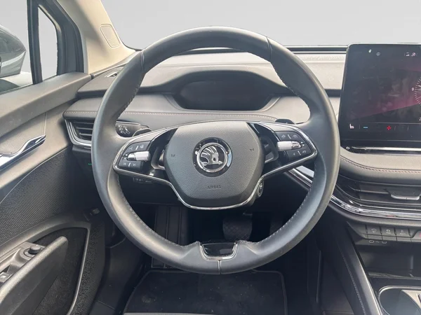 SKODA Enyaq Coupé (2023) — foto 21 van 40