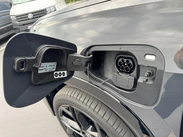 VOLKSWAGEN Tayron eHybrid (PHEV) (2026) — foto 9 van 18