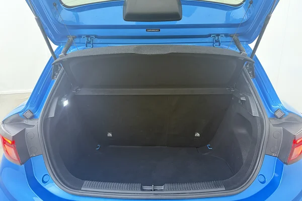 MG MG3 Hybrid+ (HEV) (2025) — foto 13 van 17