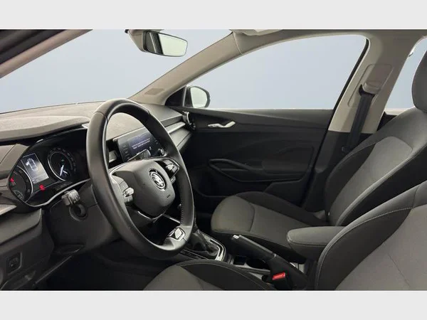 Skoda Fabia (2023) — foto 2 van 15