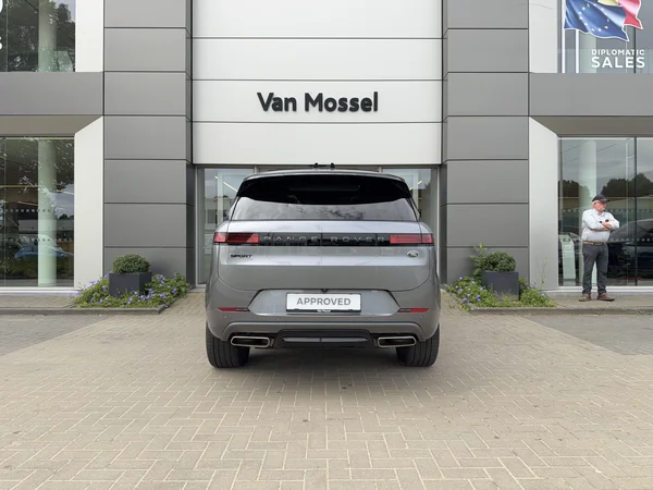 Land Rover Range Rover Sport (2023) — foto 37 van 40