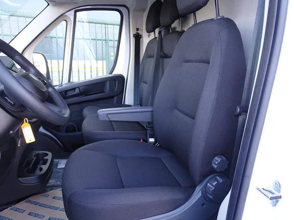 Peugeot Boxer (2025) — foto 8 van 14