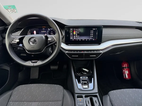SKODA Octavia Combi (2024) — foto 19 van 20