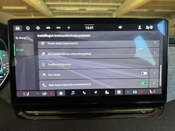SKODA Octavia Combi (2026) — foto 13 van 24