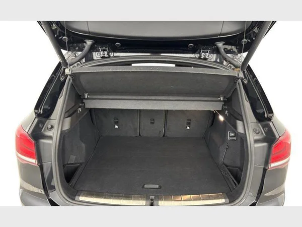 BMW X1 (2022) — foto 18 van 25