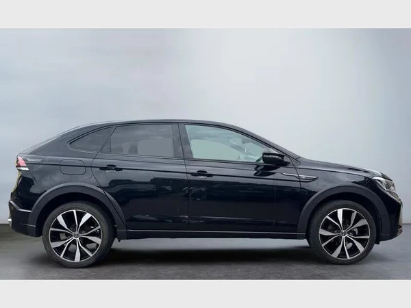 Volkswagen Taigo (2022) — foto 25 van 28