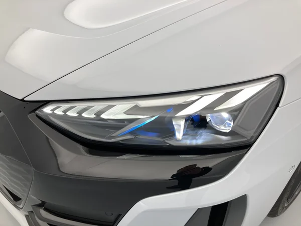 AUDI E-tron GT (2021) — foto 2 van 31