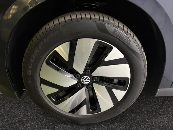 VOLKSWAGEN ID.Buzz Lwb (2026) — foto 12 van 15