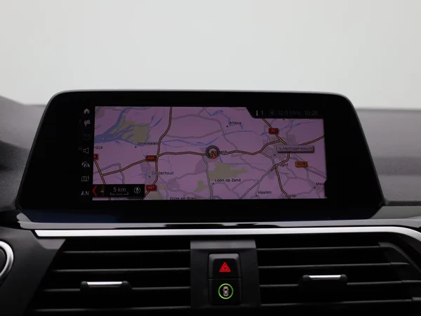 BMW X3 (2021) — foto 18 van 54