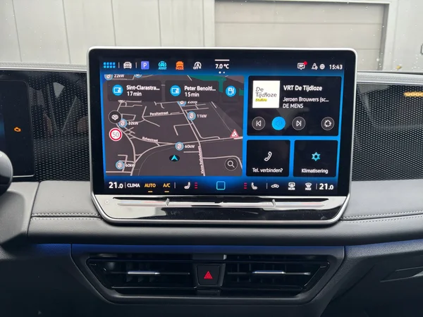 VOLKSWAGEN Tiguan (2025) — foto 10 van 24