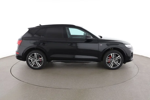 Audi Q5 (2021) — foto 13 van 16