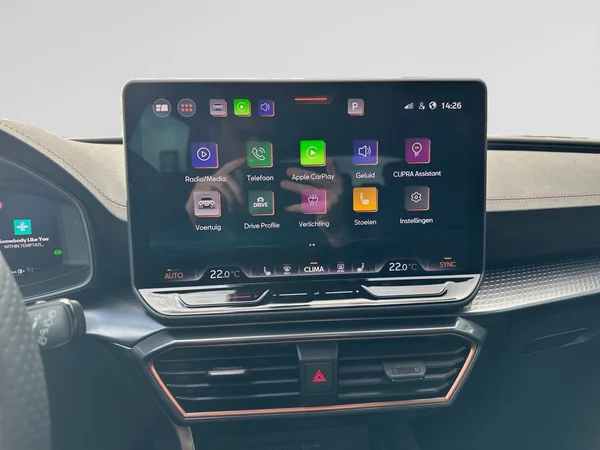 CUPRA Leon SW (2025) — foto 3 van 15