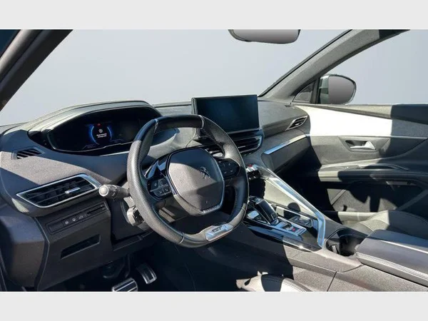 Peugeot 5008 (2022) — foto 29 van 30