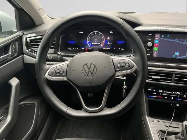 VOLKSWAGEN Polo (2023) — foto 7 van 23