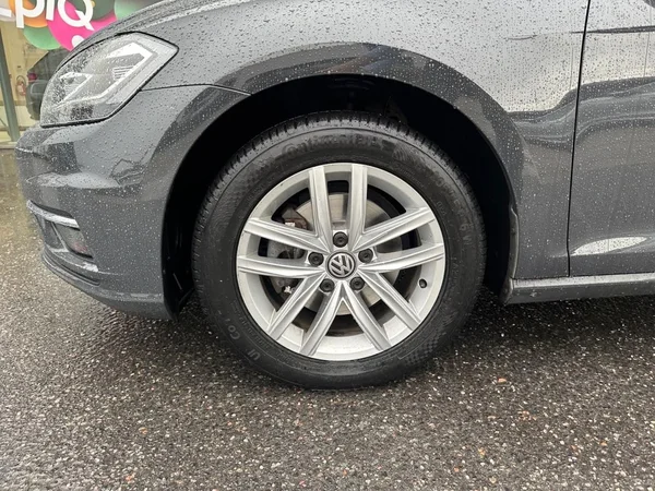 VOLKSWAGEN Golf VII (2018) — foto 17 van 24