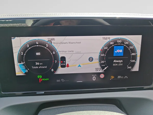 VOLKSWAGEN Tiguan (2026) — foto 9 van 19