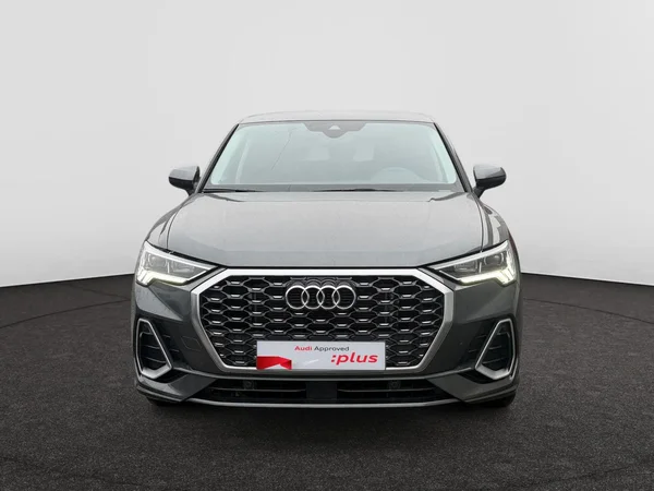 AUDI Q3 Sportback (2025) — foto 20 van 21