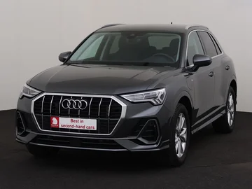 AUDI Q3 (2022)