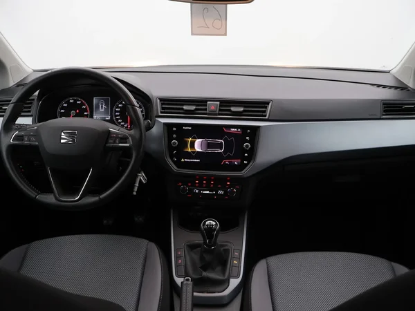 SEAT Arona (2021) — foto 3 van 25