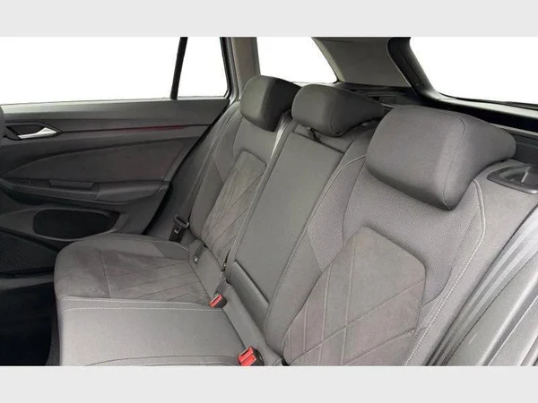 Volkswagen Golf Variant VIII (2023) — foto 4 van 26