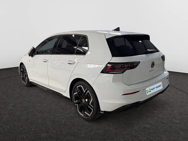 VOLKSWAGEN Golf VIII (2025) — foto 12 van 14