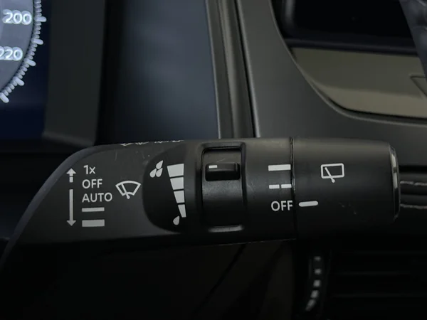 NISSAN Qashqai (2025) — foto 17 van 30