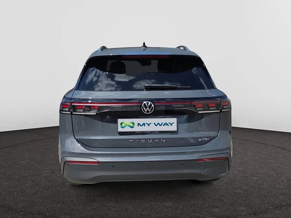 VOLKSWAGEN Tiguan (2026) — foto 19 van 24
